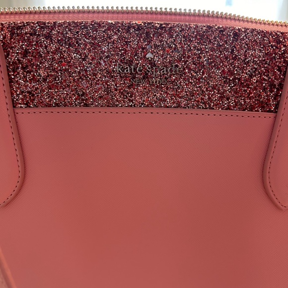 Kate Spade pink zipper top tote with glitter stripe trim. Dust bag included - Picture 2 of 5
